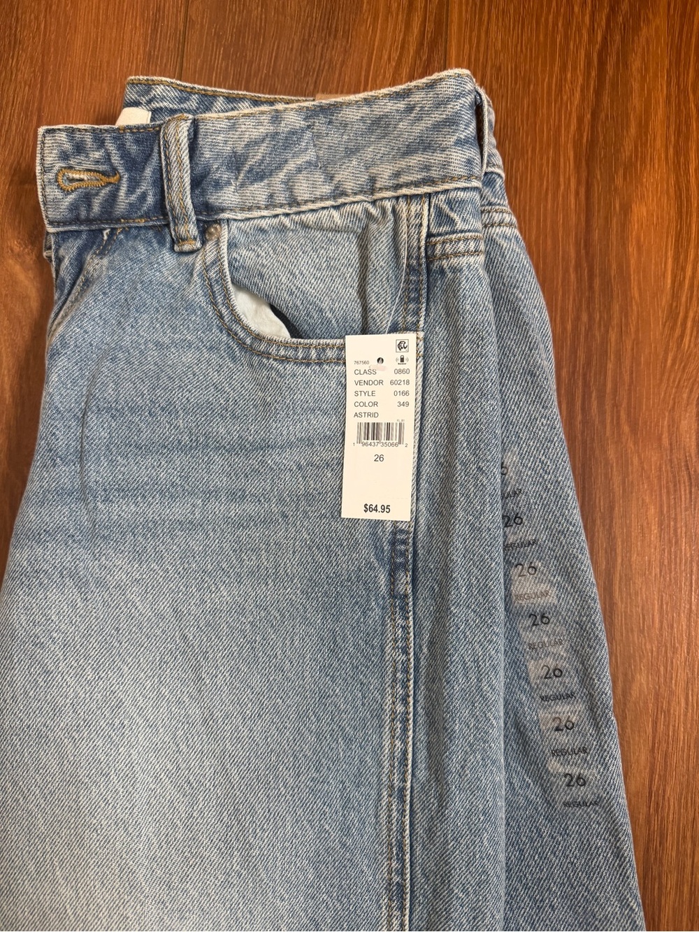 PacSun Light Blue Low-Rise Baggy Jeans - Picture 2 of 3